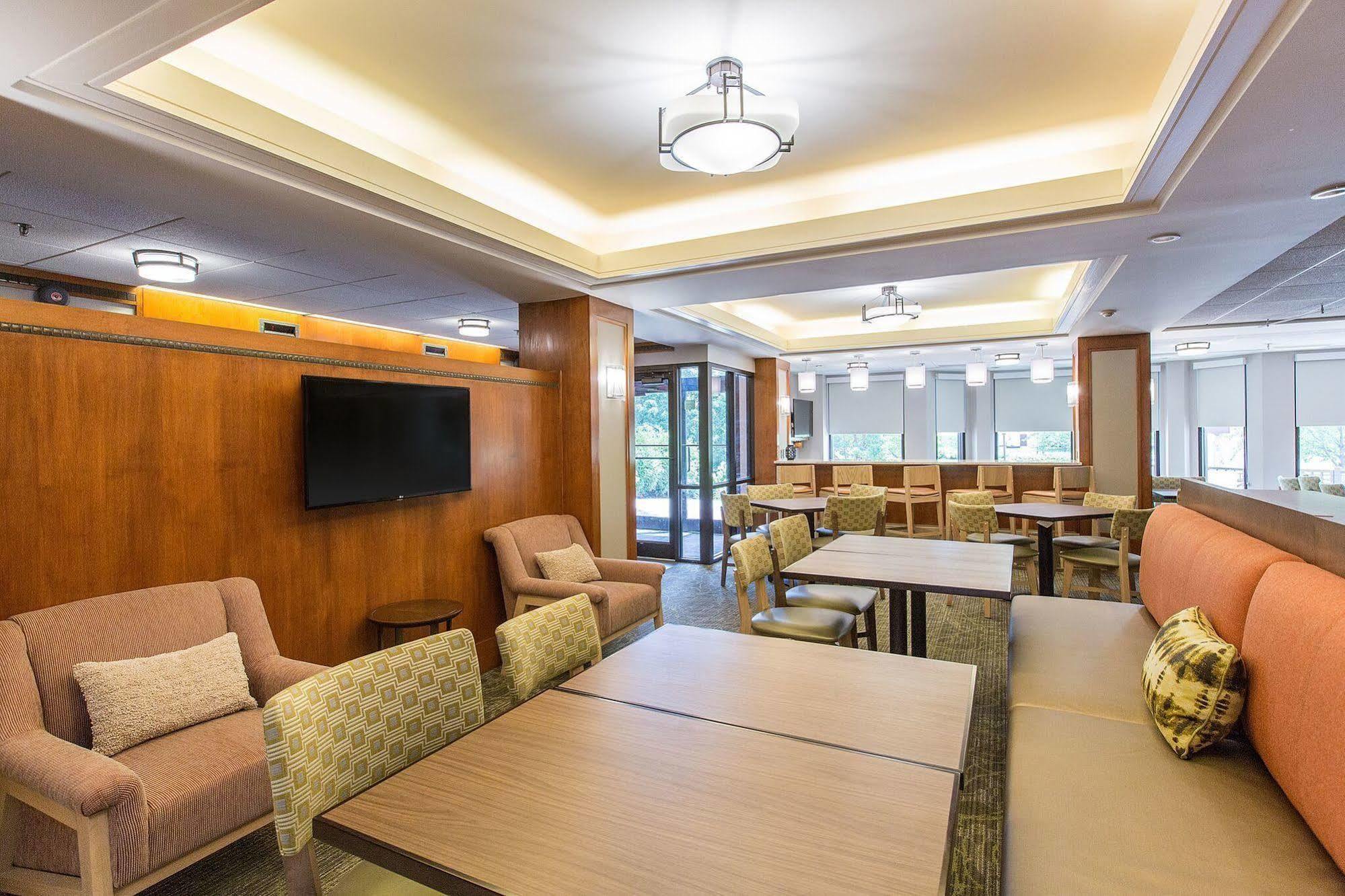 Hampton Inn Lancaster Fertility Exterior foto